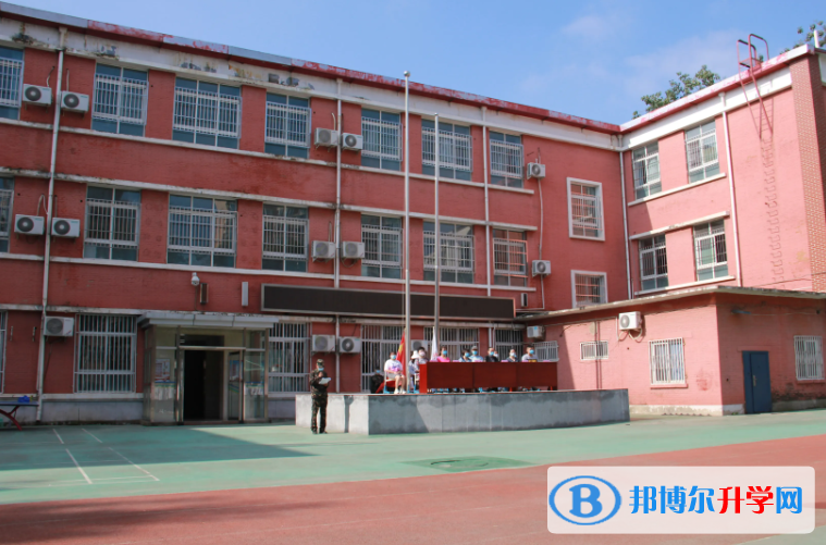 北京三里屯一中2023年報名條件、招生要求、招生對象 