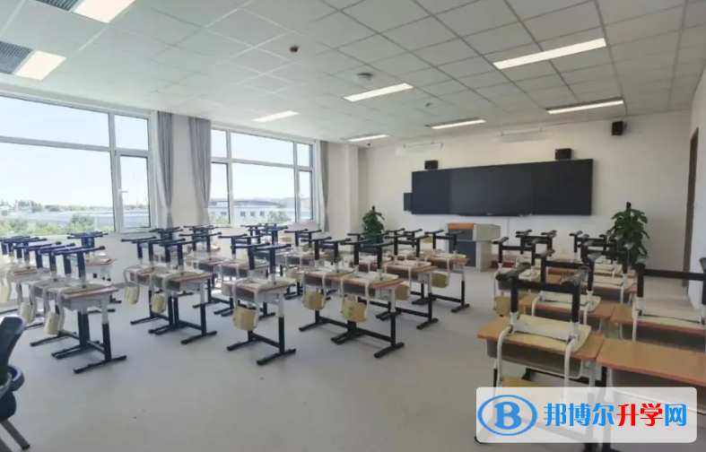 北京懷柔區第一中學2023年招生辦聯系電話