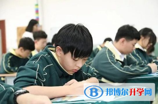 天津泰達(dá)楓葉國際學(xué)校靠譜嗎