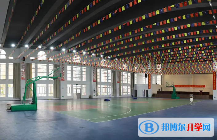 重慶黔江新華中學2022分數線（重慶黔江新華中學）