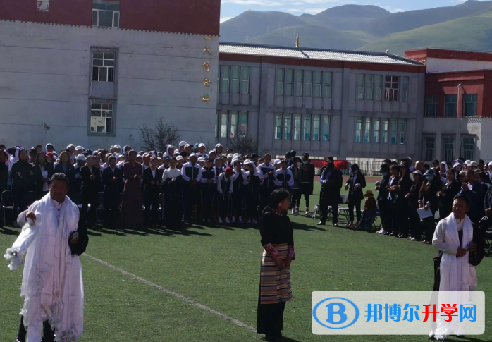 青海玉樹(shù)中考2022分?jǐn)?shù)線