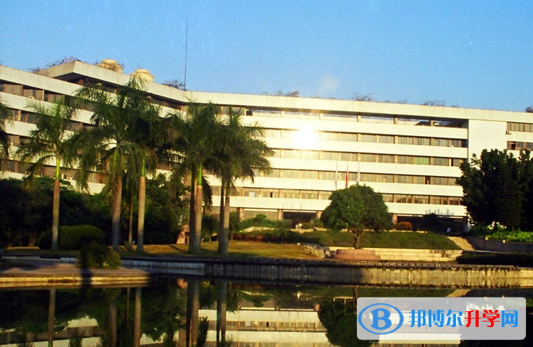 2023安慶中考?xì)v史滿分是多少？