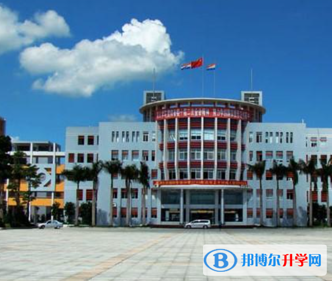 揭陽華僑高級中學(xué)錄取分數(shù)線(2023年參考)