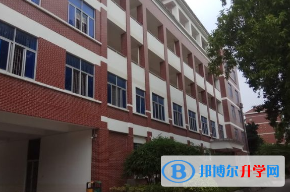2023南昌中考政治滿分是多少？