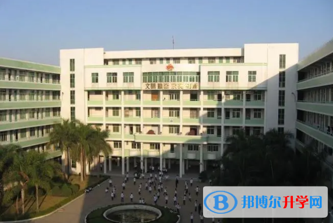 澄海蓮陽(yáng)中學(xué)、風(fēng)翔中學(xué)、匯環(huán)中學(xué)錄取分?jǐn)?shù)線(2023年參考)