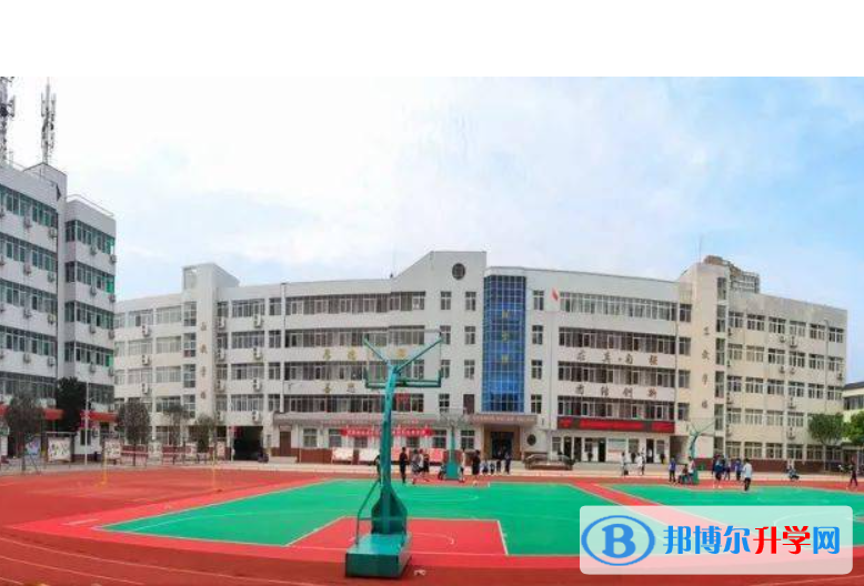 南陽市漢冶中學、南陽市藝術中學錄取分數(shù)線(2023年參考)