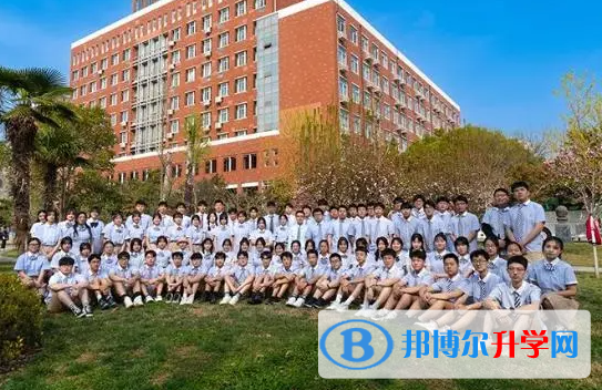2022漯河市郾城高級(jí)中學(xué)、郾城實(shí)驗(yàn)高中錄取分?jǐn)?shù)線(2023參考)