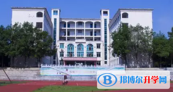 2022赤壁市南鄂高中錄取分數線（2023參考）