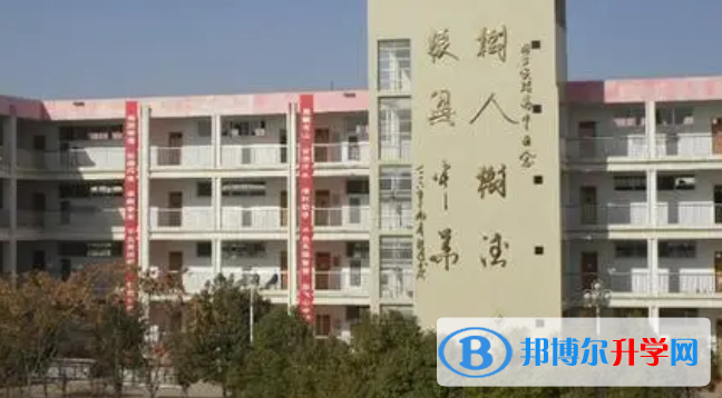 2022內(nèi)鄉(xiāng)實驗高中錄取分?jǐn)?shù)線（2023參考）