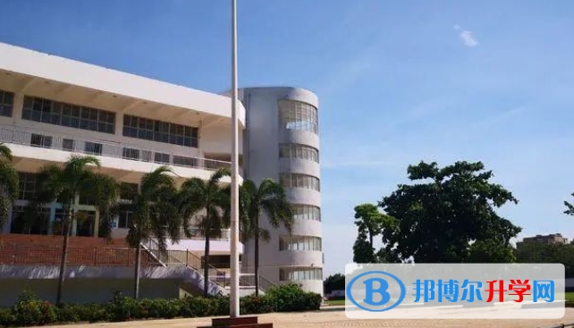 海南師范大學附屬中學2023年招生錄取分數線 
