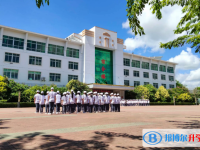 2025瓊海市華僑中學招生簡章