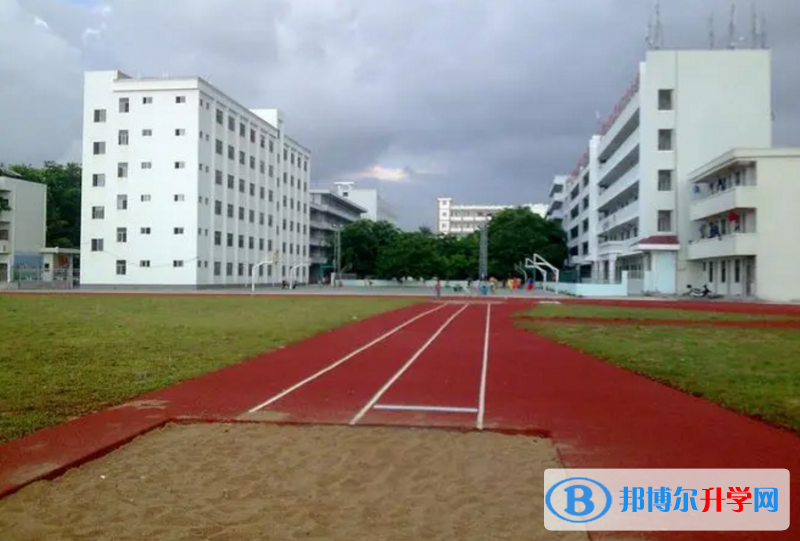 2023東方市八所中學(xué)招生計劃 招生人數(shù)是多少(附要求、條件、對象)