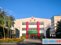 海南省東方中學地址在哪里，哪個地區，哪個城市?