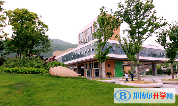 2023年寧波濱海國(guó)際合作學(xué)校學(xué)費(fèi)標(biāo)準(zhǔn)