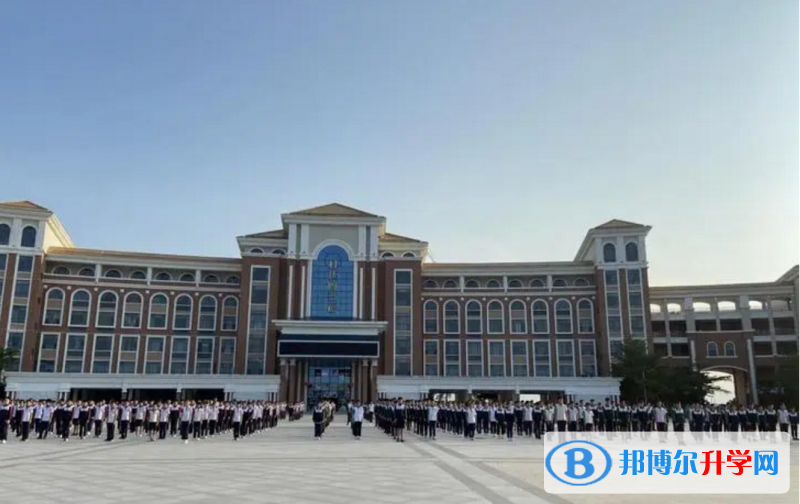 華東師大二附中樂東黃流中學地址在哪里，哪個地區，哪個城市?