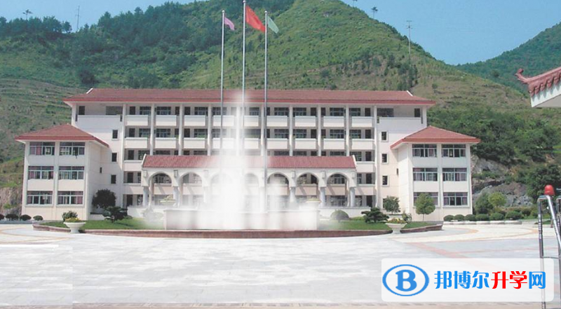 磐安縣鳳凰書院高中部錄取分數(shù)線(2023年參考)