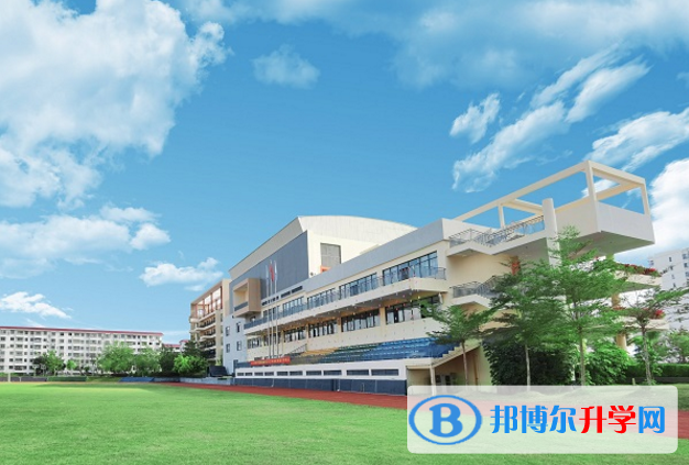 三亞華僑學(xué)校地址在哪里，哪個(gè)地區(qū)，哪個(gè)城市?