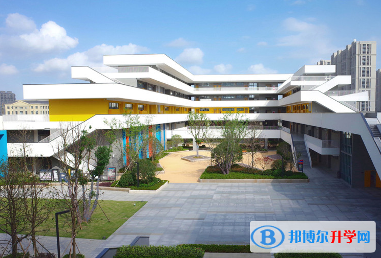 2023年寧波肯特學校報名時間