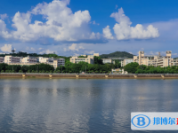 梅州市梅縣東山中學地址，乘車路線