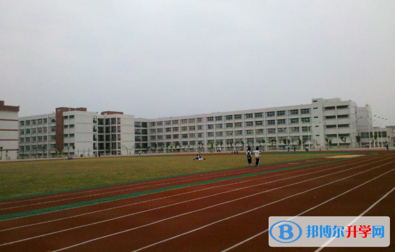 2023普寧市第二中學多少錢(學費明細)