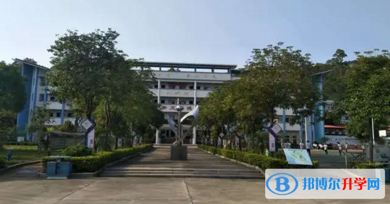 博羅縣博羅中學地址，乘車路線