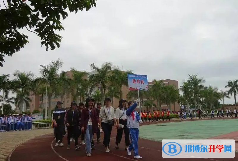 2023潮南區井都中學多少錢(學費明細)