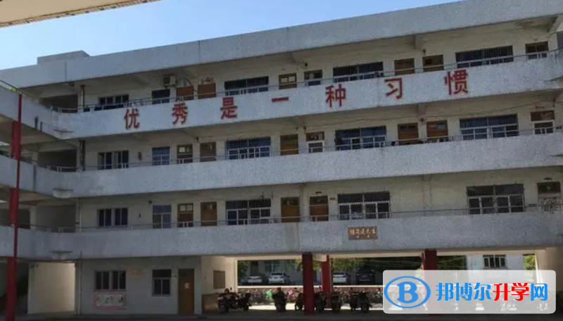2023汕頭市潮南區(qū)兩英中學(xué)招生計劃 招生人數(shù)是多少(附要求、條件、對象)
