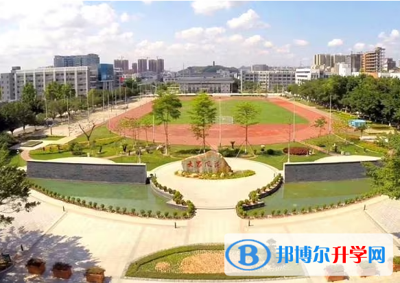 深圳市光明新區高級中學怎么樣、好不好