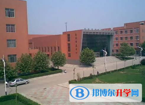 辛集市第一中學地址，乘車路線