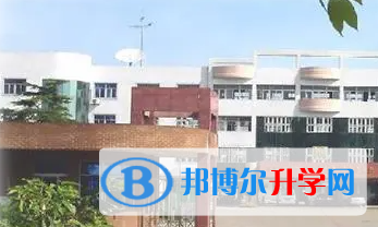 新樂市第一中學地址，乘車路線