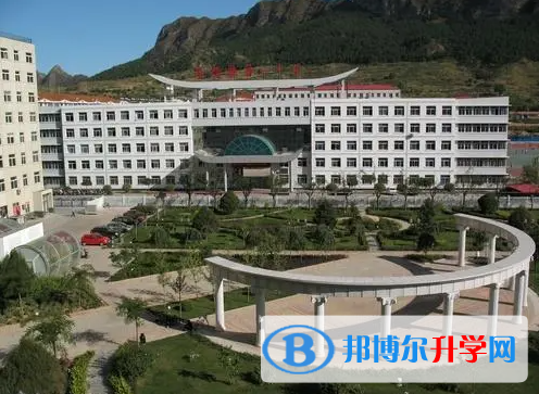 興隆縣第一中學怎么樣、好不好