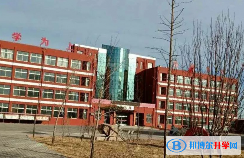 霸州市第四中學地址，乘車路線