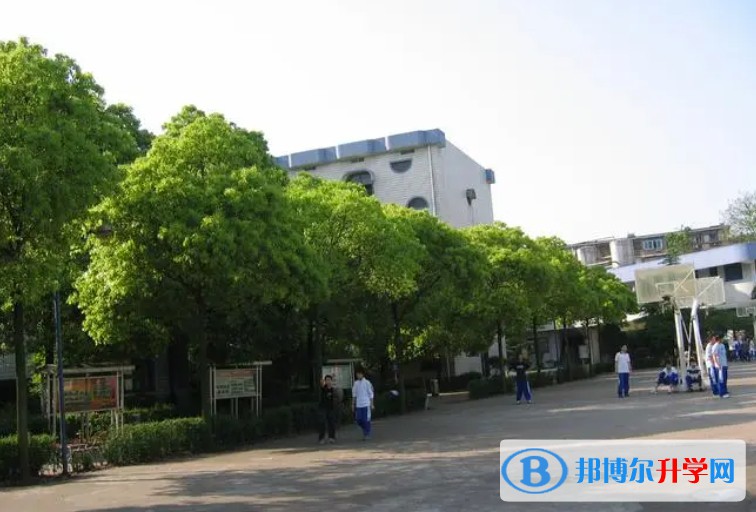 湖南省長(zhǎng)沙市周南中學(xué)怎么樣、好不好