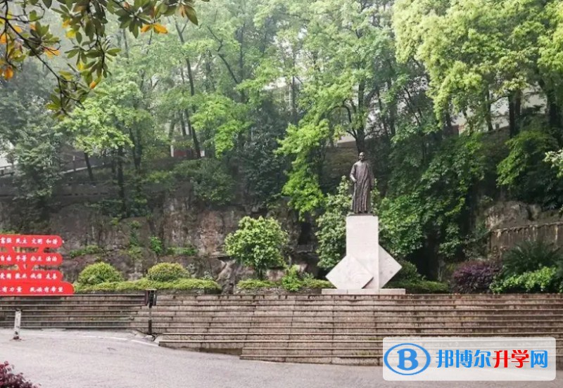 株洲市一中地址，乘車(chē)路線