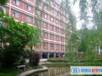湘潭鋼鐵公司第一中學地址，乘車路線