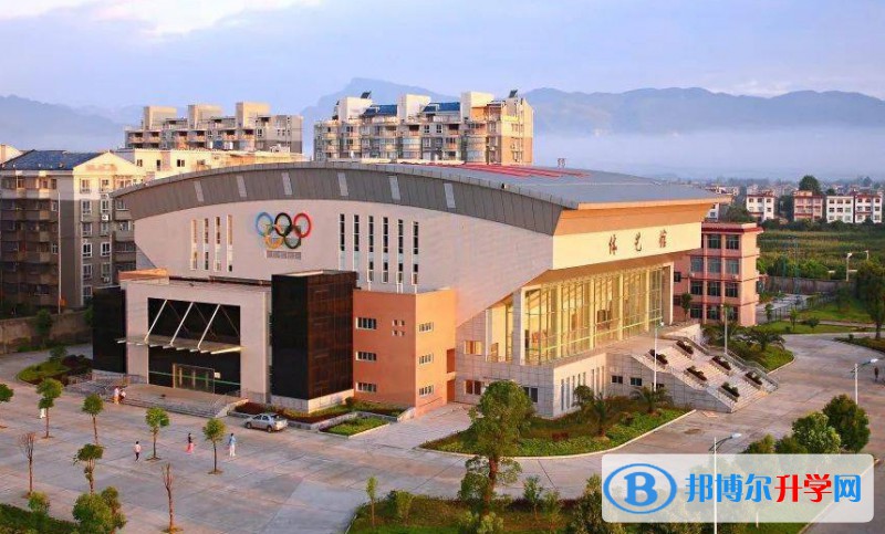 湖南省張家界市慈利縣第一中學(xué)地址，乘車路線