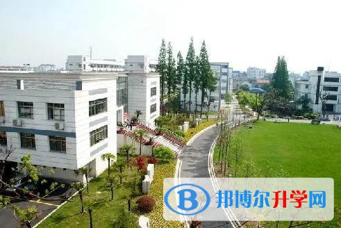 昆山經(jīng)濟(jì)技術(shù)開發(fā)區(qū)高級(jí)中學(xué)怎么樣、好不好