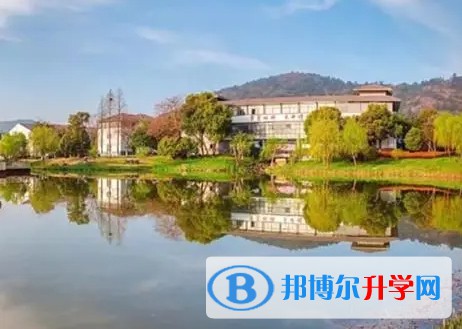 江蘇省木瀆高級(jí)中學(xué)地址，乘車路線