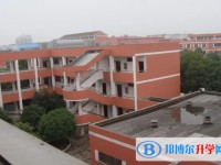 吳江高級(jí)中學(xué)地址，乘車路線