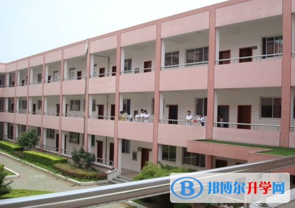 松陵高級(jí)中學(xué)怎么樣、好不好