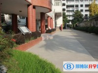 江蘇省泰興中學地址，乘車路線