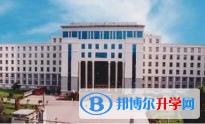 鶴崗市第三中學怎么樣、好不好