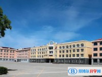黑龍江省饒河縣高級(jí)中學(xué)地址，乘車路線