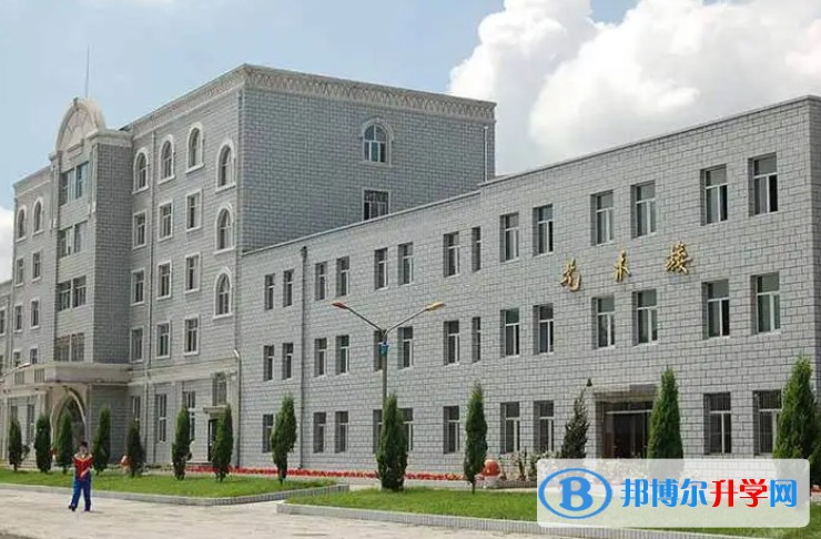 佳木斯市第一中學地址，乘車路線