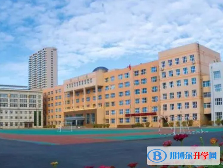 佳木斯市第二中學地址，乘車路線