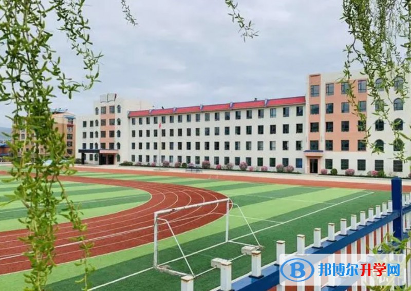2024青岡縣第六中學多少錢(學費明細)