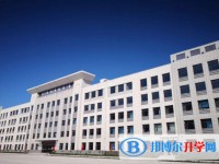 漠河市高級中學地址，乘車路線