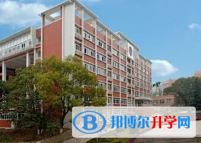 西南大學附屬中學校地址，乘車路線