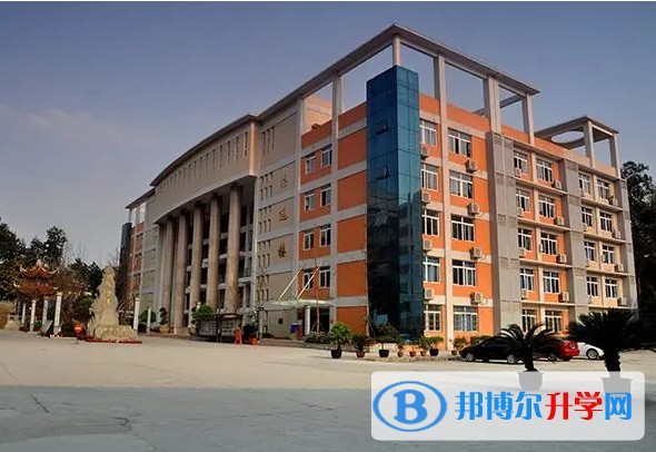 2024重慶市榮昌中學校招生計劃 招生人數是多少(附要求、條件、對象)