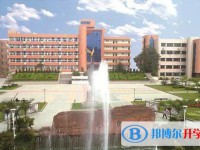 沙坪壩區(qū)實驗中學(xué)地址，乘車路線